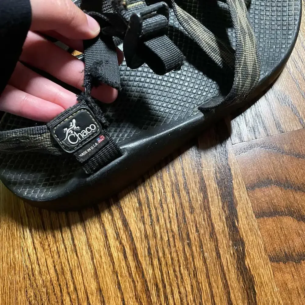 Chaco Z/2 Classic Athletic Sandals Vibram Made in USA Camo Vintage Flawed